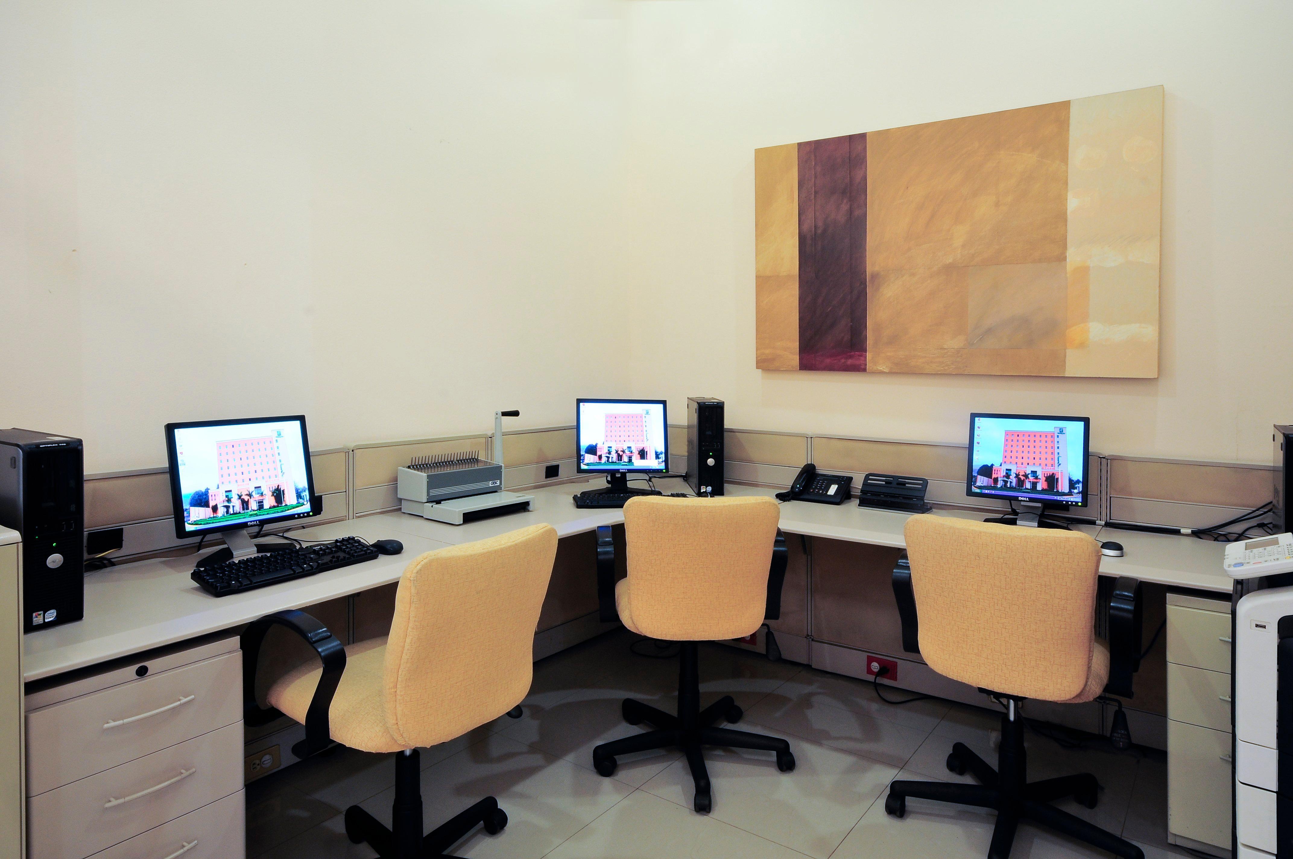 Holiday Inn Uruapan By Ihg Esterno foto