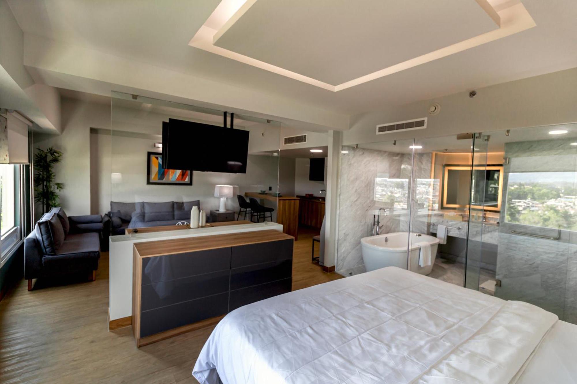 Holiday Inn Uruapan By Ihg Esterno foto