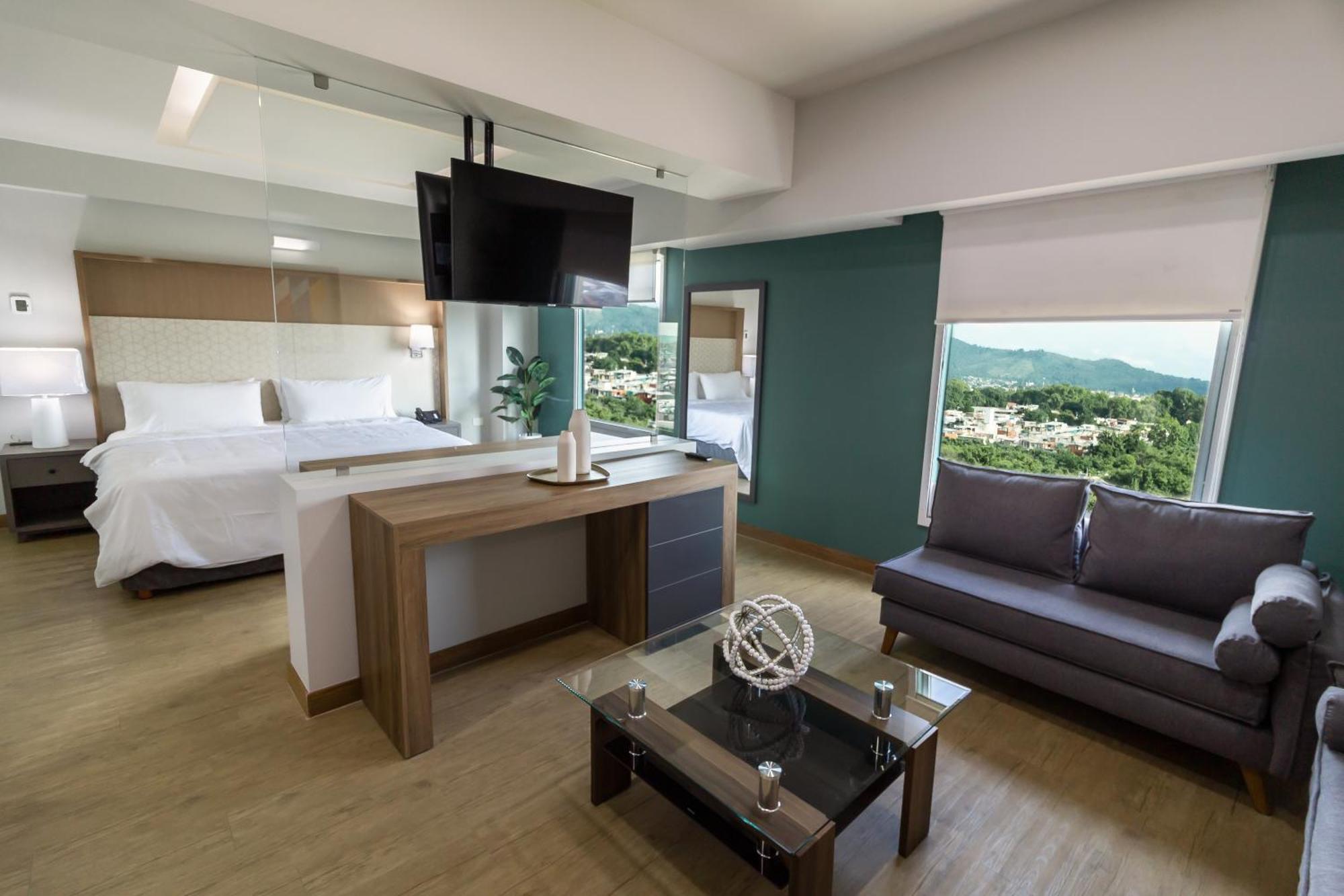 Holiday Inn Uruapan By Ihg Esterno foto