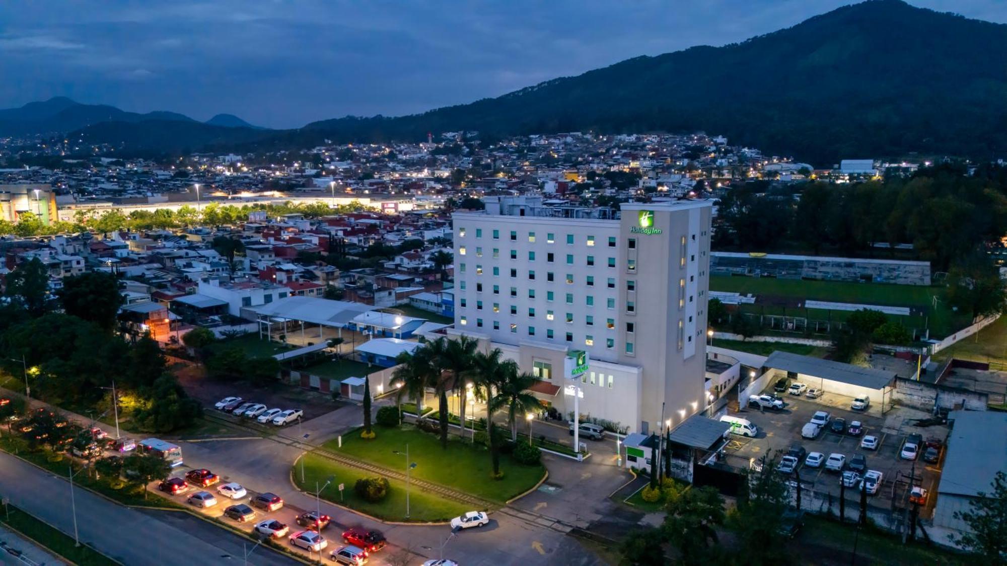Holiday Inn Uruapan By Ihg Esterno foto